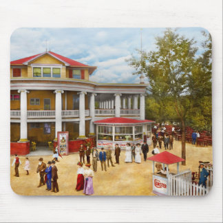 City - OH - The Chester Park Club House 1909 Mousepad