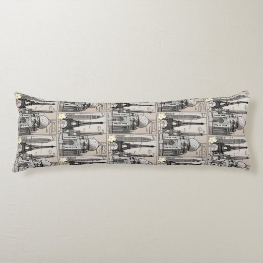 "Cityscape Serenity" Seitenschläferkissen (Vorderseite)