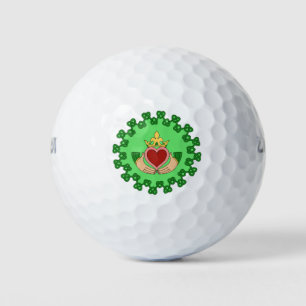 Claddagh und grüne Knüpfarbeit Golfball