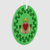 Claddagh und grüne Knüpfarbeit Ornament (Vorderseite)