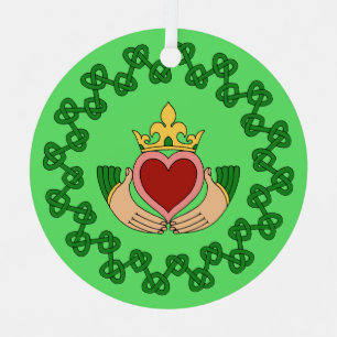 Claddagh und grüne Knüpfarbeit Ornament Aus Metall