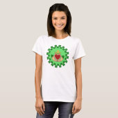 Claddagh und grüne Knüpfarbeit T-Shirt (Vorne ganz)