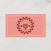 Claddagh und Rote Knüpfarbeit auf Rosa Visitenkarte (Rückseite)