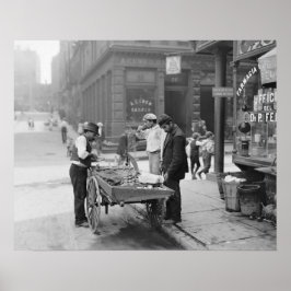 Clam Seller in Little Italy, 1906. Vintages Foto Poster