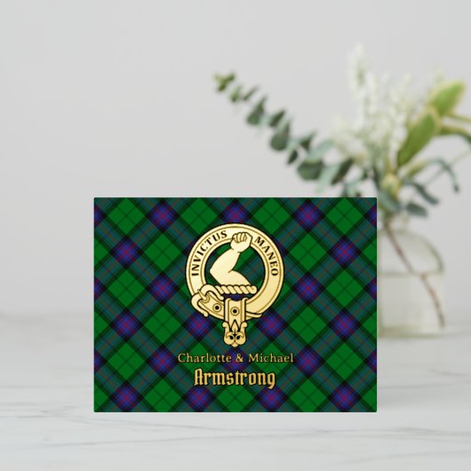 Clan Armstrong Crest over Tartan Folie Einladungspostkarte (Stehend vorne)