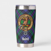 Clan Baird Wappen über Tartan Thermobecher (Vorderseite)