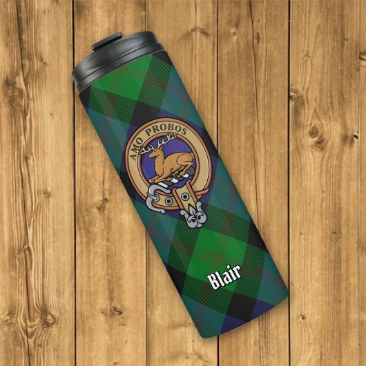 Clan Blair Wappen über Tartan Thermosbecher