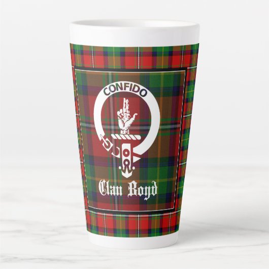 Clan Boyd Wappen Abzeichen & Tartan Milchtasse (Vorderseite)