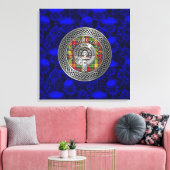 Clan Buchanan Wappen & Tartan Knot on Thistle Leinwanddruck (Insitu (Wohnzimmer))