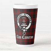 Clan Cameron Wappen Abzeichen & Tartan Milchtasse (Vorderseite)