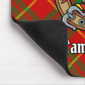 Clan Cameron Wappen über Tartan Mousepad (Ecke)