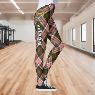 Clan Carnegie Wappen über Dress Tartan Leggings