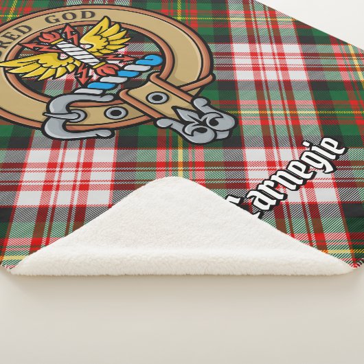 Clan Carnegie Wappen über Dress Tartan Sherpadecke (3/4)