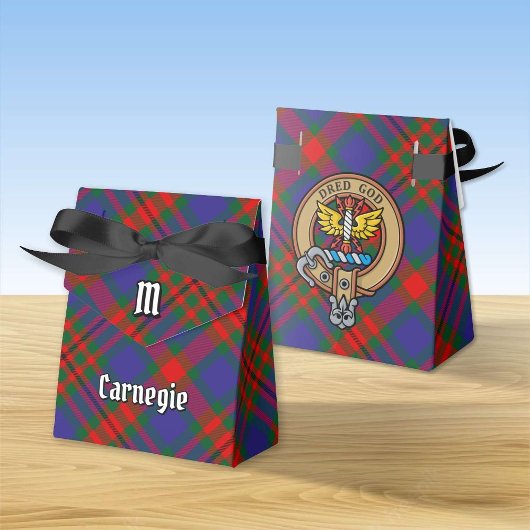 Clan Carnegie Wappen über Tartan Geschenkschachtel