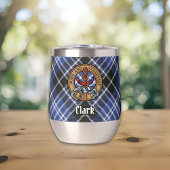 Clan Clark Wappen über Tartan