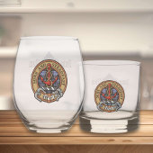 Clan Clark Wappen über Tartan Whiskyglas