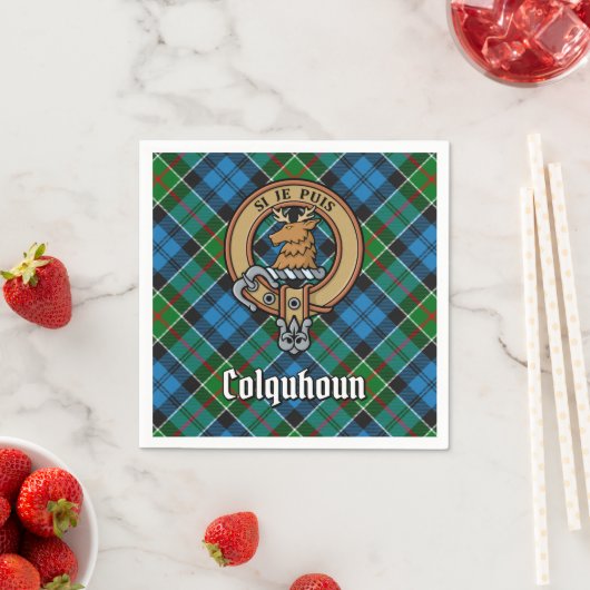Clan Colquhoun Wappen über Tartan Serviette (Beispiel)