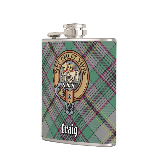 Clan Craig Wappen über Tartan Flachmann (Links)