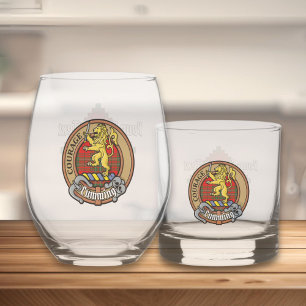 Clan Cumming Wappen über Tartan Whiskyglas