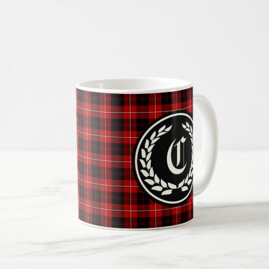 Clan Cunningham Red and Black Tartan Monogram Kaffeetasse (VorderseiteRechts)