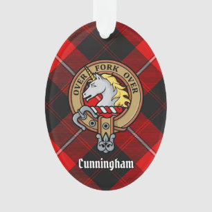 Clan Cunningham Wappen über Tartan Ornament