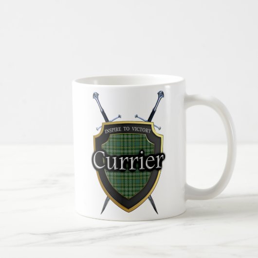 Clan Currie Currier Tartan Shield & Schwerter Kaffeetasse (Rechts)