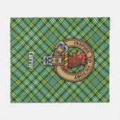 Clan Currie Rooster Wappen über Tartan Fleecedecke (Vorderseite (Horizontal))