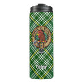 Clan Currie Rooster Wappen über Tartan Thermosbecher (Vorderseite)