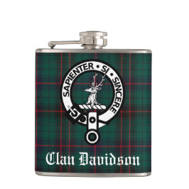 Clan Davidson Wappen Abzeichen und Tartan Flachmann