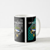 Clan Douglas Three Tartan Tasse (VorderseiteRechts)