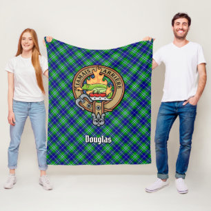 Clan Douglas Wappen über Tartan Fleecedecke