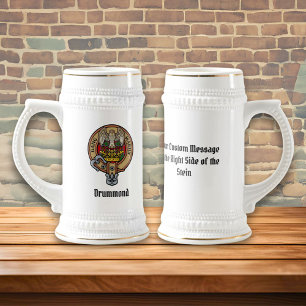 Clan Drummond Wappen über Tartan Bierglas
