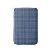 Clan Elliot Light Blue und Brown Scottish Tartan Badematte (Vorderseite Vertikal)