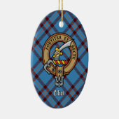 Clan Elliot Wappen über antikes Tartan Keramik Ornament (Rechts)