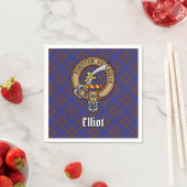Clan Elliot Wappen über das moderne Tartan Serviette (Beispiel)