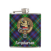 Clan Farquharson Wappen über Tartan Flachmann (Vorderseite)