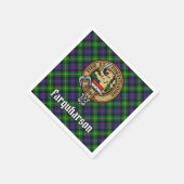 Clan Farquharson Wappen über Tartan Serviette (Ecke)