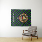 Clan Farquharson Wappen über Tartan Wandteppich (Beispiel (Horizontal))