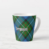 Clan Ferguson Tartan Latte Tasse (Rechte Ecke)