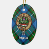 Clan Ferguson Wappen über Tartan Keramik Ornament (Links)