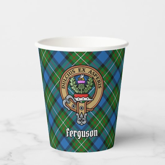 Clan Ferguson Wappen über Tartan Paper Cups Pappbecher (Vorderseite)
