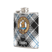 Clan Forbes Wappen über Dress Tartan Flachmann (Links)