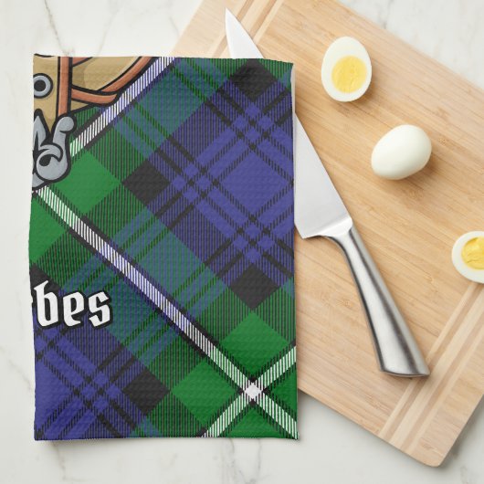 Clan Forbes Wappen über Tartan Geschirrtuch (Viertel Falte)