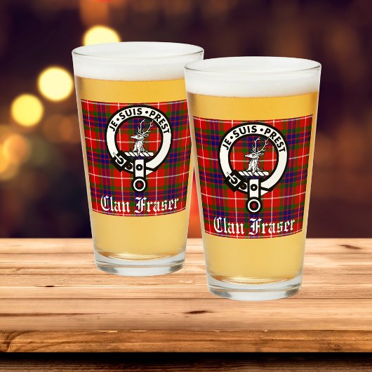 Clan Fraser Wappen Abzeichen und Tartan Glas