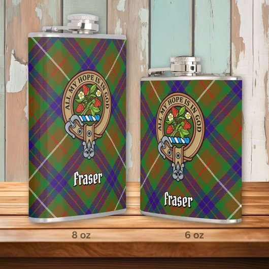 Clan Fraser Wappen über Jagd auf Tartan Flachmann