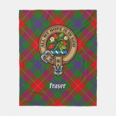 Clan Fraser Wappen über Tartan Fleecedecke (Vorderseite)
