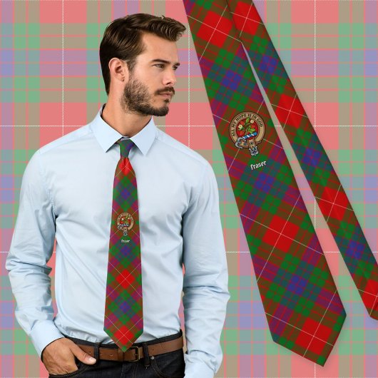 Clan Fraser Wappen über Tartan Krawatte