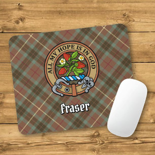 Clan Fraser Wappen über Wetterjagd Tartan Mousepad