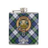Clan Gordon Wappen über Dress Tartan Flachmann (Vorderseite)