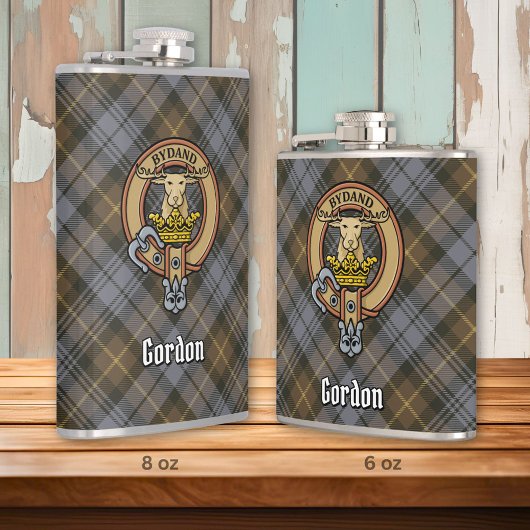 Clan Gordon Wappen über Wetterfest Tartan Flachmann